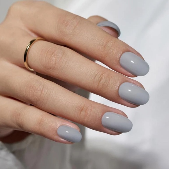 LIGHT GRAY Press-On Nails – Almond Shape, Soft Gel – NEW - Picture 2 of 4